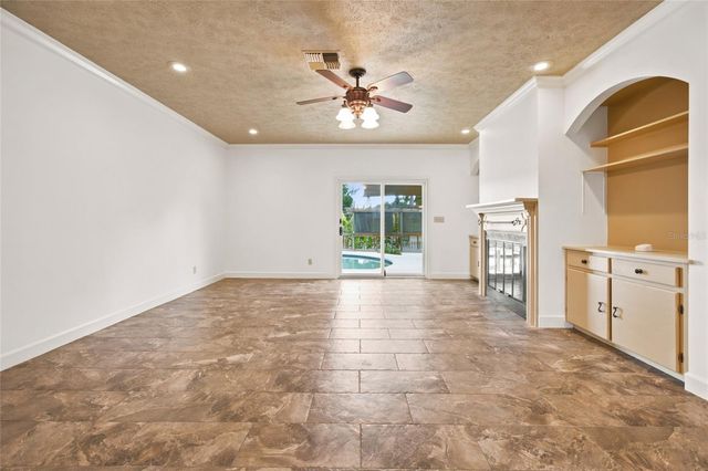 3220 SE 21ST AVENUE, Ocala, FL 34471
