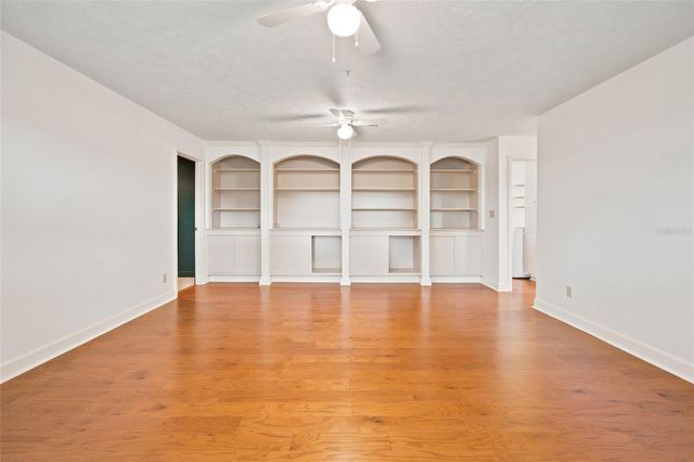 3220 SE 21ST AVENUE, Ocala, FL 34471