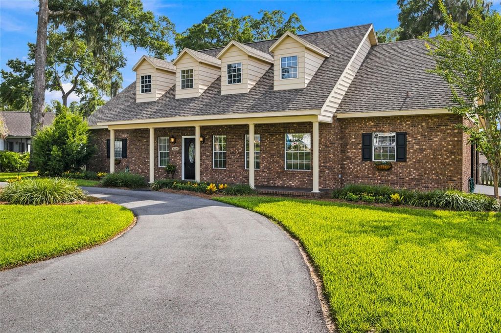Image 1 of property listing at 3220 SE 21ST AVENUE, Ocala, FL 34471