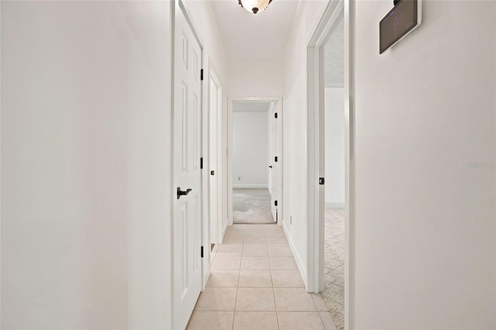 Image 33 of property listing at 3220 SE 21ST AVENUE, Ocala, FL 34471