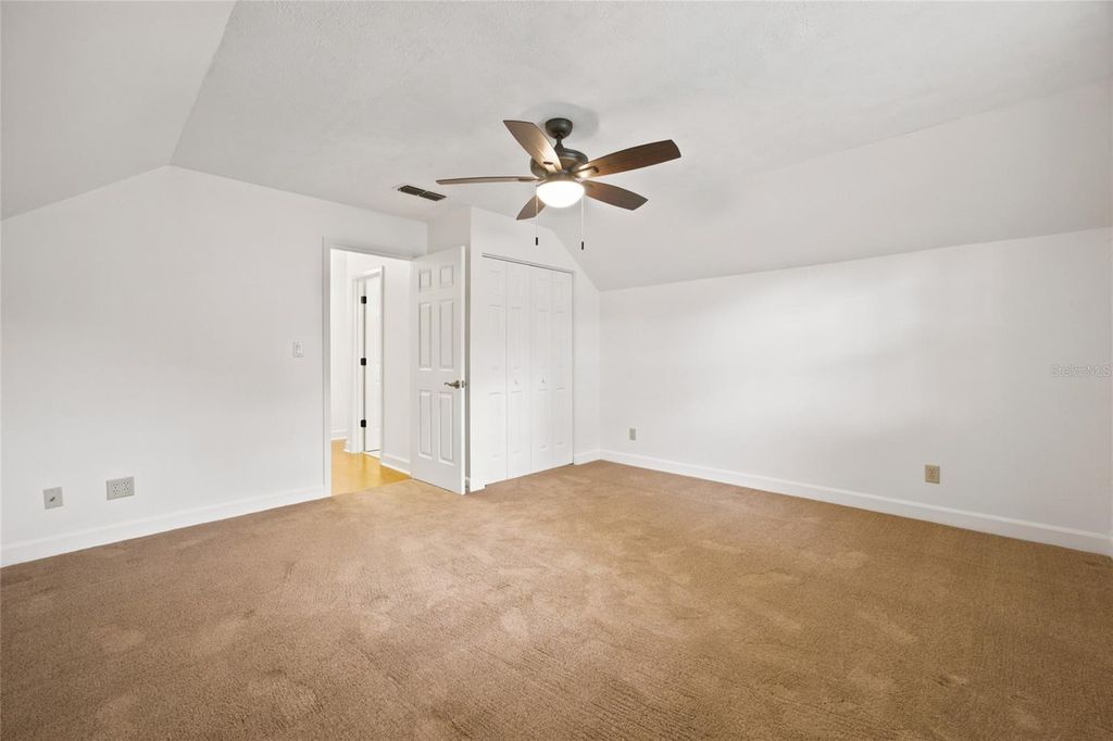 Image 62 of property listing at 3220 SE 21ST AVENUE, Ocala, FL 34471