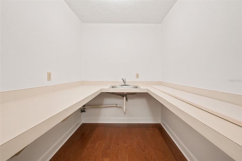 Image 63 of property listing at 3220 SE 21ST AVENUE, Ocala, FL 34471