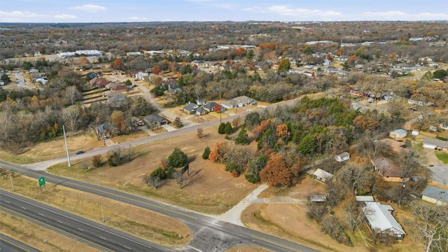 3281 S Eisenhower Parkway, Denison, TX 75020