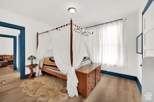 1027 E EMERSON AVE, Salt Lake City, UT 84105