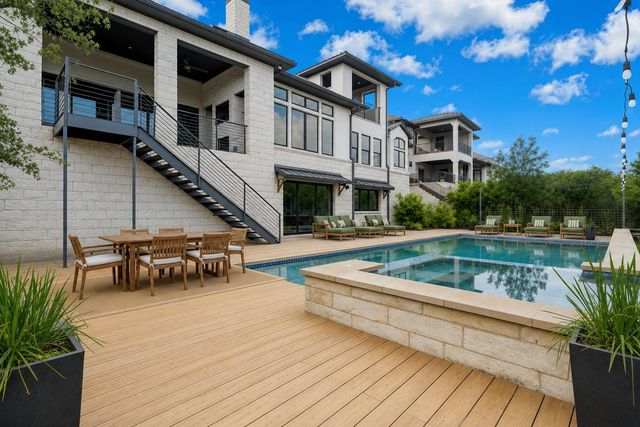 508 Woodside TER, Austin, TX 78738