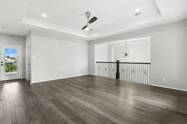 508 Woodside TER, Austin, TX 78738