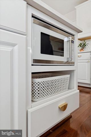 366 BUCKINGHAM CIR, Harleysville, PA 19438