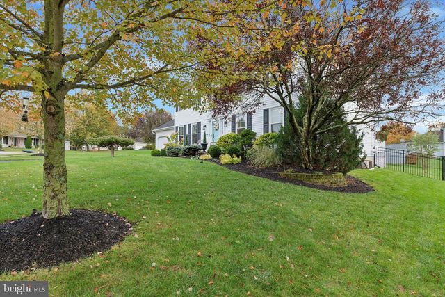 366 BUCKINGHAM CIR, Harleysville, PA 19438
