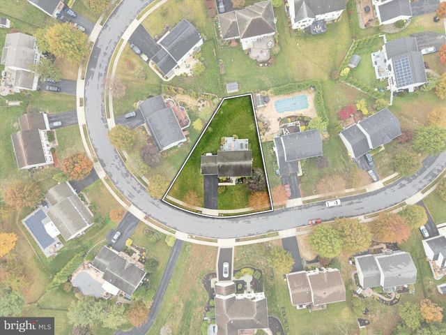 366 BUCKINGHAM CIR, Harleysville, PA 19438