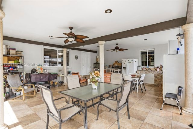 326 E 44th St, Hialeah, FL 33013