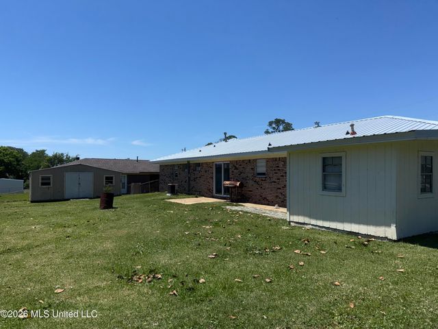 150 Gary Street, Gulfport, MS 39503