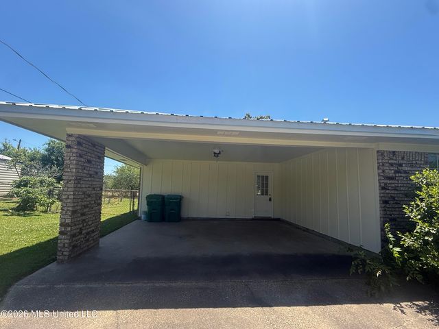 150 Gary Street, Gulfport, MS 39503
