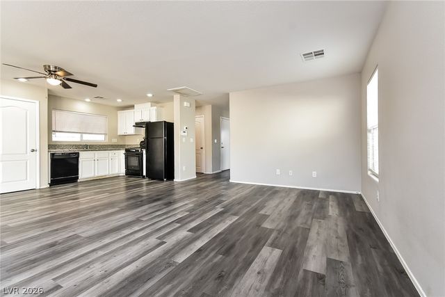 4210 Spruce Fern Lane, Las Vegas, NV 89115