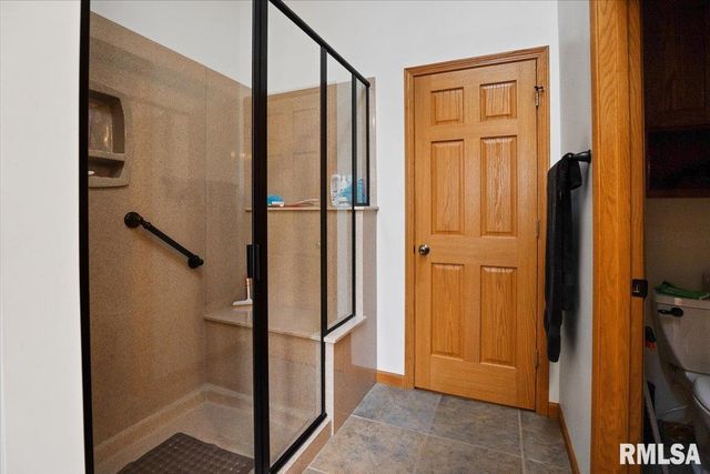 3709 W Bluffs Road, Springfield, IL 62711