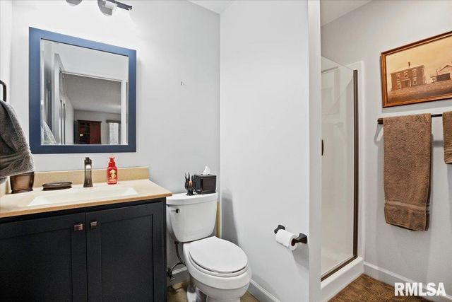 3709 W Bluffs Road, Springfield, IL 62711