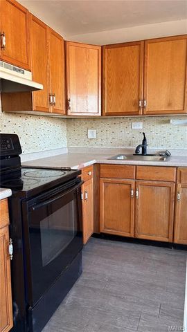 1533 Chesley Drive, St Louis, MO 63136