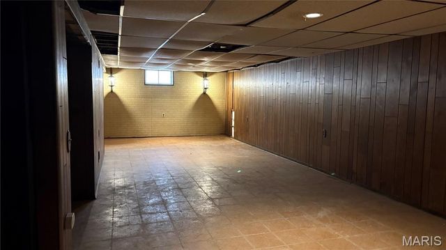 1533 Chesley Drive, St Louis, MO 63136