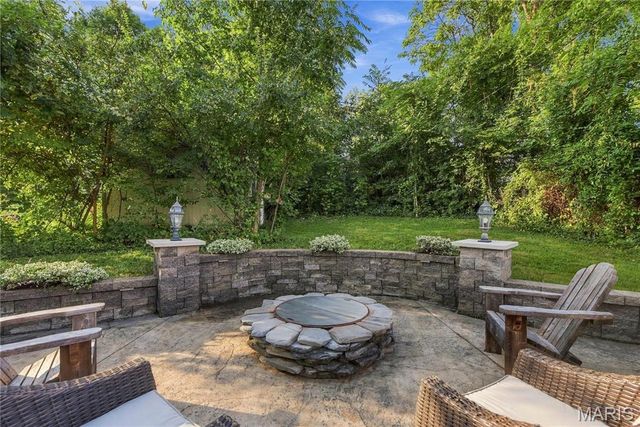 8622 White Avenue, Brentwood, MO 63144