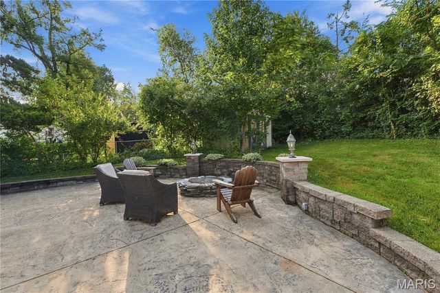 8622 White Avenue, Brentwood, MO 63144