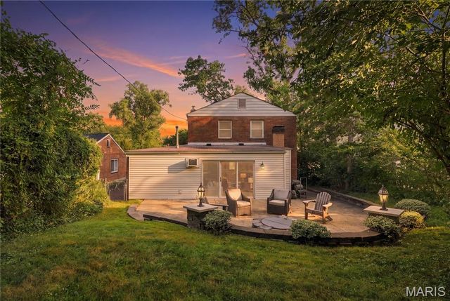 8622 White Avenue, Brentwood, MO 63144