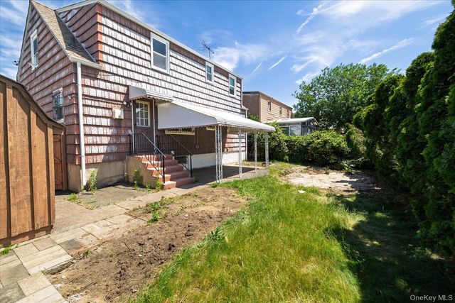 1329 Globe Avenue, Elmont, NY 11003