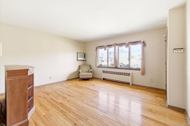 1329 Globe Avenue, Elmont, NY 11003