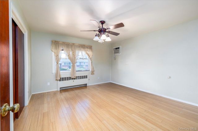 1329 Globe Avenue, Elmont, NY 11003