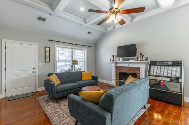 14 Sunset Cove Drive, Rossville, GA 30741