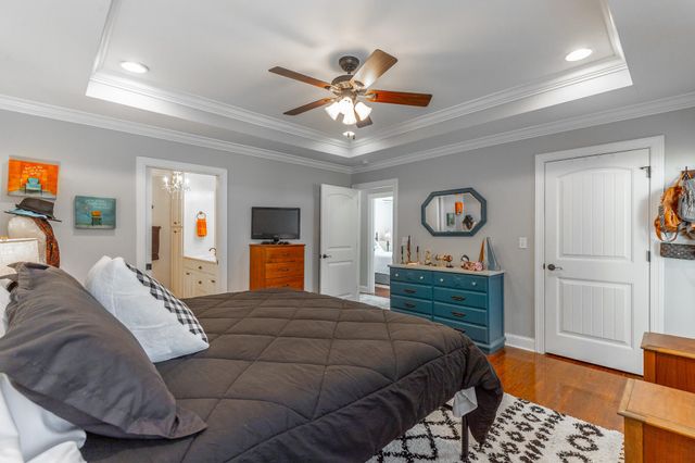 14 Sunset Cove Drive, Rossville, GA 30741