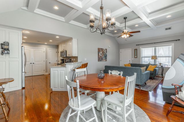 14 Sunset Cove Drive, Rossville, GA 30741