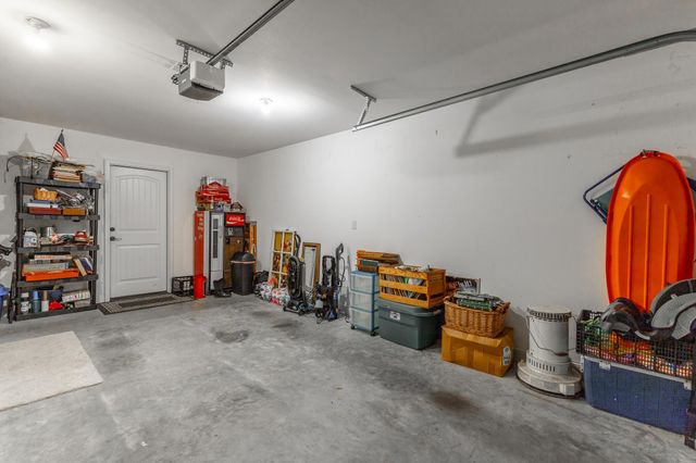 14 Sunset Cove Drive, Rossville, GA 30741