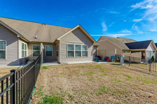 14 Sunset Cove Drive, Rossville, GA 30741