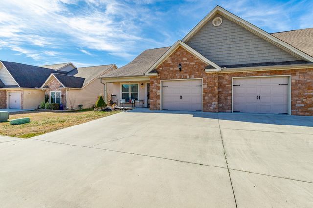 14 Sunset Cove Drive, Rossville, GA 30741