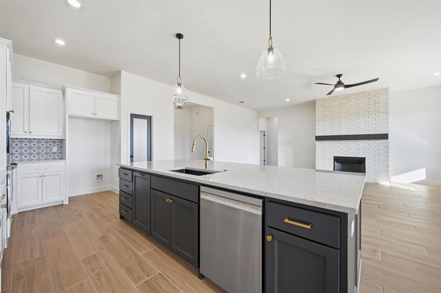 2008 Forest Bridge Drive, Azle, TX 76020