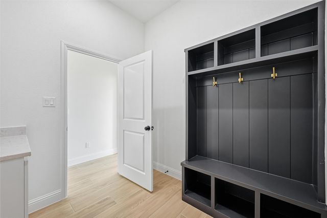 2008 Forest Bridge Drive, Azle, TX 76020