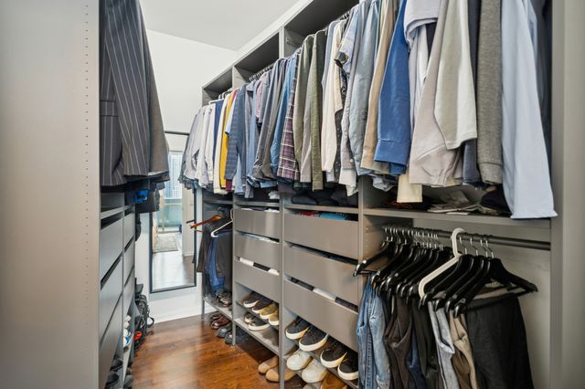 123 S Green Street 803B, Chicago, IL 60607