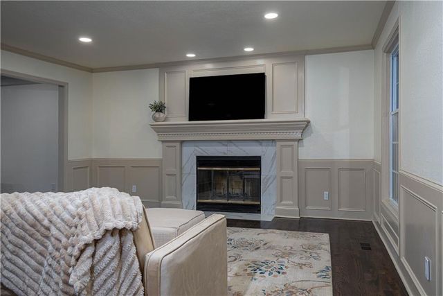9624 N Wayne Avenue, Kansas City, MO 64155