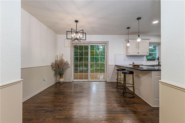 9624 N Wayne Avenue, Kansas City, MO 64155
