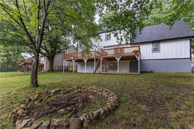 9624 N Wayne Avenue, Kansas City, MO 64155