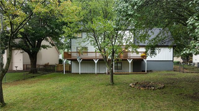9624 N Wayne Avenue, Kansas City, MO 64155