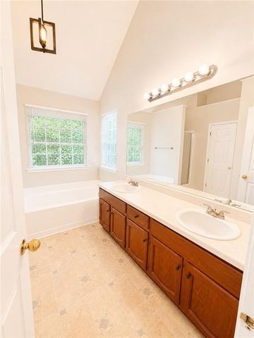 514 Shaggy Hickory Trail, Palmetto, GA 30268