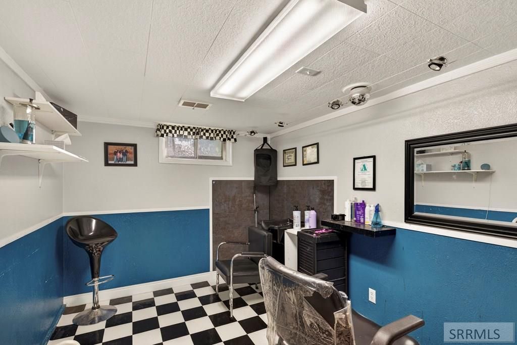 Image 17 of property listing at 810 S Main Street, Grace, ID 83241