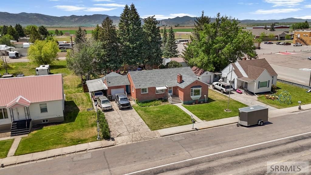Image 26 of property listing at 810 S Main Street, Grace, ID 83241