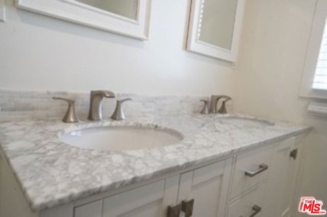 1206 S Cochran Avenue, Los Angeles, CA 90019