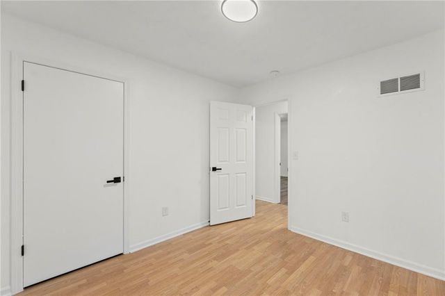 956 Ridge Drive, Warrensburg, MO 64093