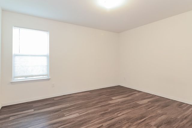 2721 Gibbons Street, Greenville, TX 75401