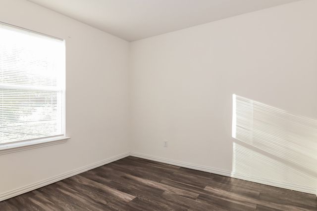 2721 Gibbons Street, Greenville, TX 75401