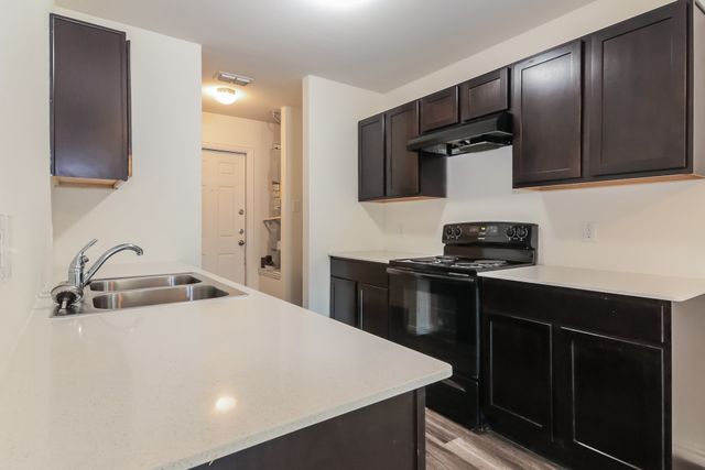 2721 Gibbons Street, Greenville, TX 75401