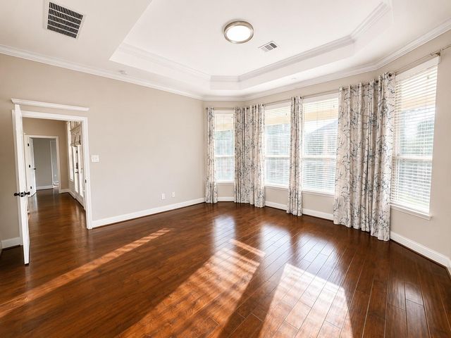 127 Lindenberry Circle, Spring, TX 77389