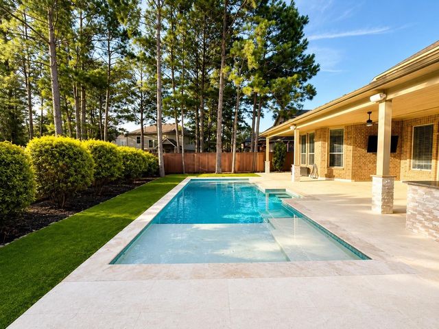 127 Lindenberry Circle, Spring, TX 77389